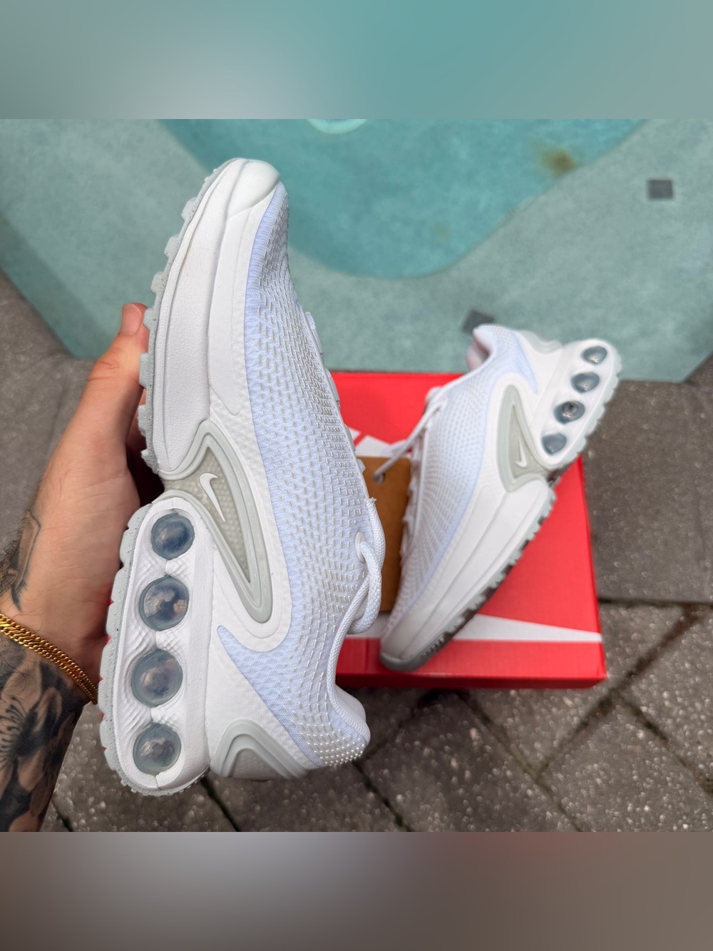 NIKE AIR MAX DN WHITE METALLIC SILVER WOMEN’S - FJ3145-102 SIZE 6.5W - Picture 4 of 5